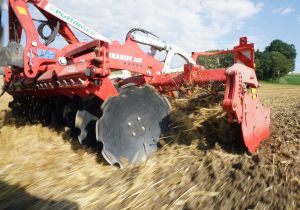 Déchaumeurs à disques rigides Pöttinger Terradisc