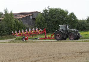 Charrues réversibles semi-portées Pöttinger Servo T 6000