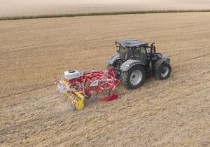 Déchaumeurs à dents portés 3 barres Pöttinger Synkro
