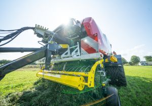 Presses enrubanneuses à chambre variable Pöttinger Impress VC