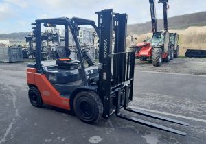 Chariot élévateur Toyota Tonero 2,5T