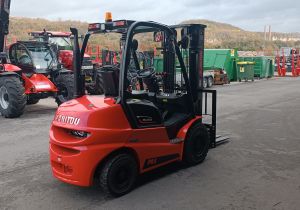Chariot élévateur Manitou MI 25 D