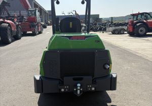 Chargeur articulé Avant 755i TDL