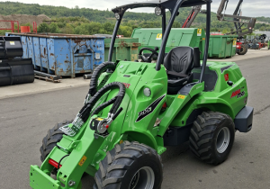 Chargeur articulé Avant 755i TDL