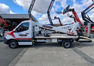 Camion nacelle Versalift VTX 240