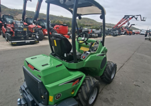 Chargeur articulé Avant 635i TDL