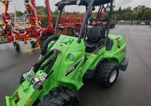 Chargeur articulé Avant 755i TDL