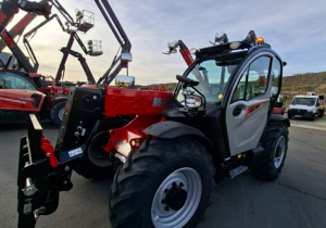 Chariot télescopique Manitou MT 735
