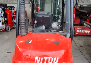 Chariot élévateur Manitou MI 25 D Chariot élévateur Manitou MI 25 D