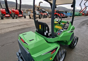 Chargeur articulé Avant 528 TDL