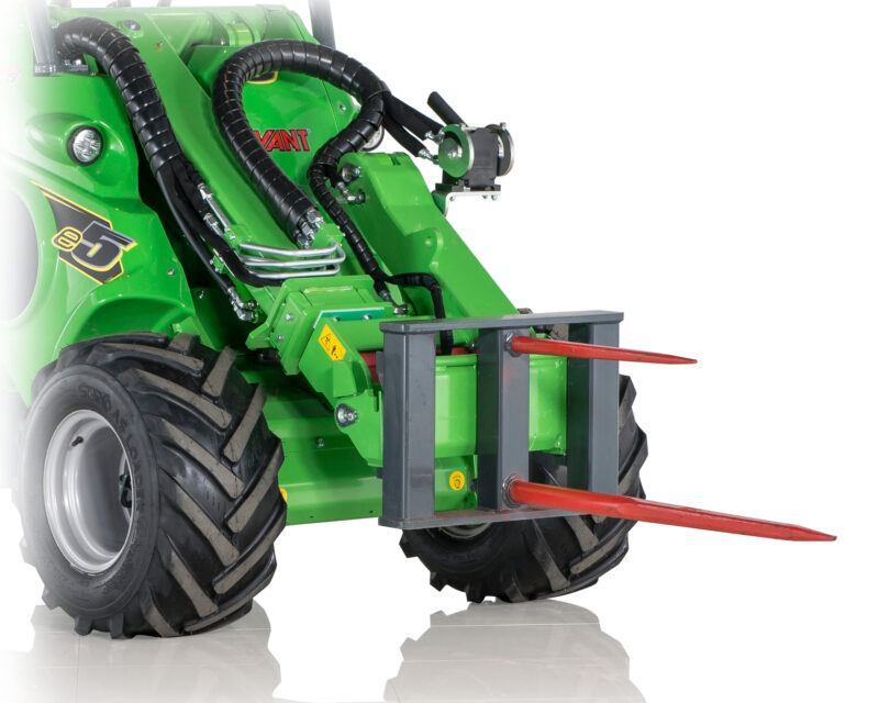 Bale fork thumbnail 2 800x640