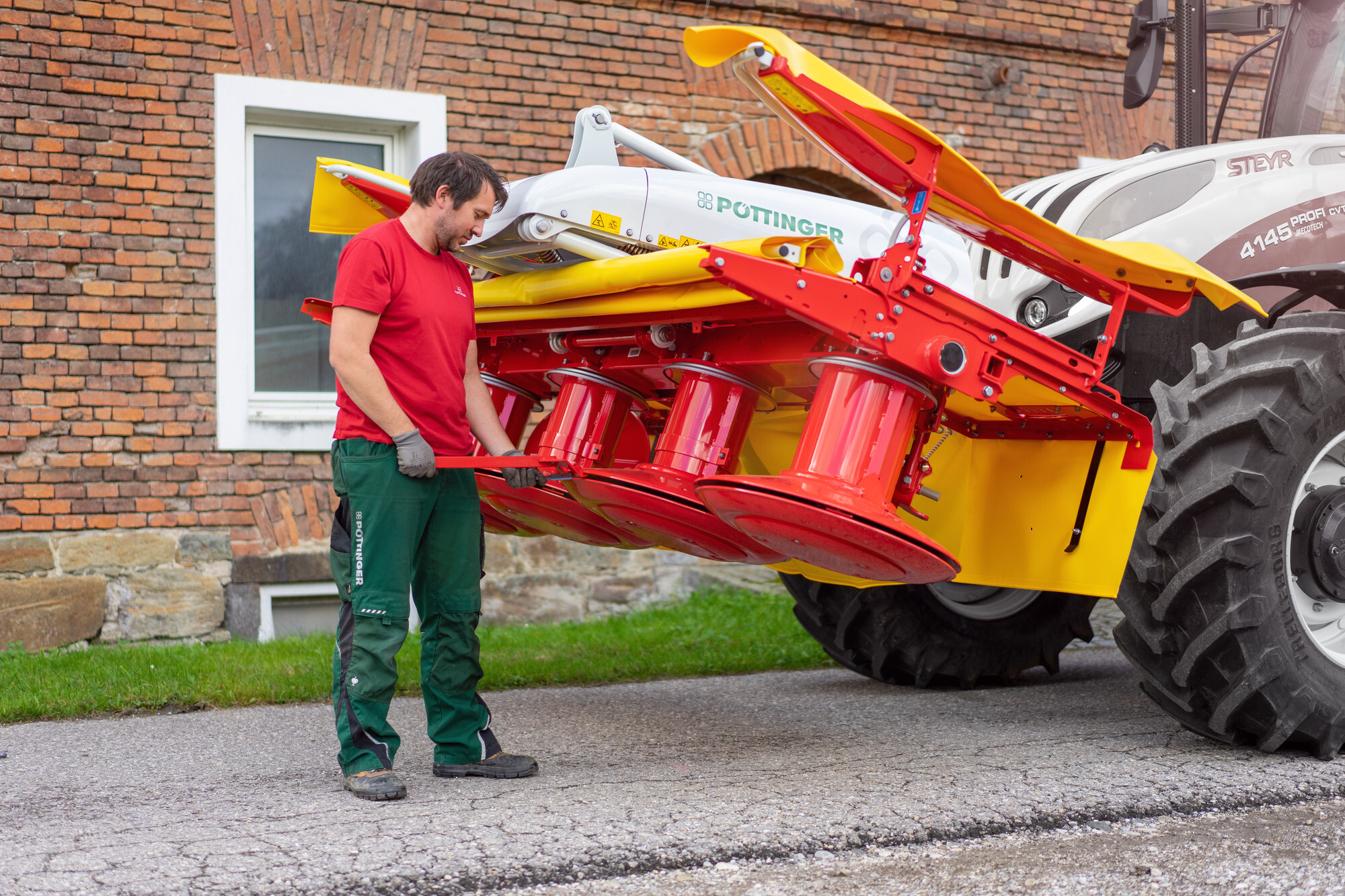 Pöttinger Eurocat 311 Alpha Motion Master 4