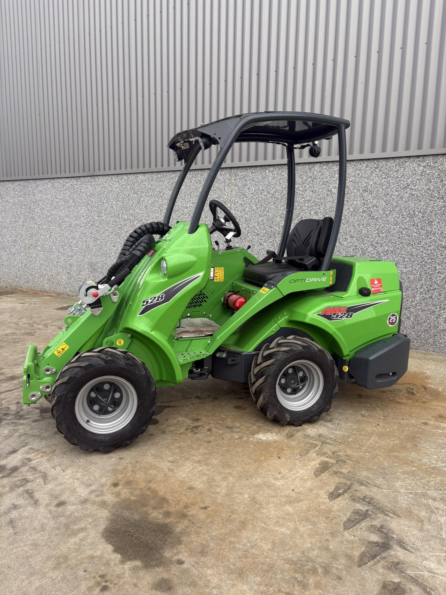 Avant 528 TDL 2