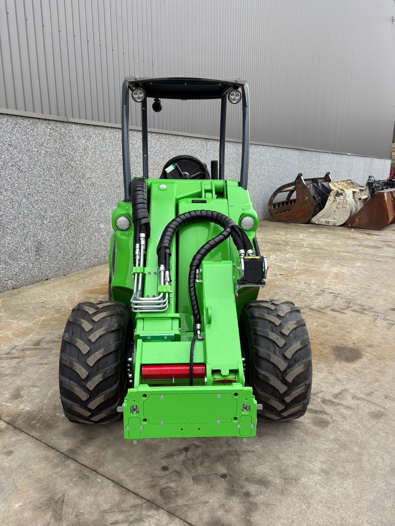 Avant 755i TDL 1