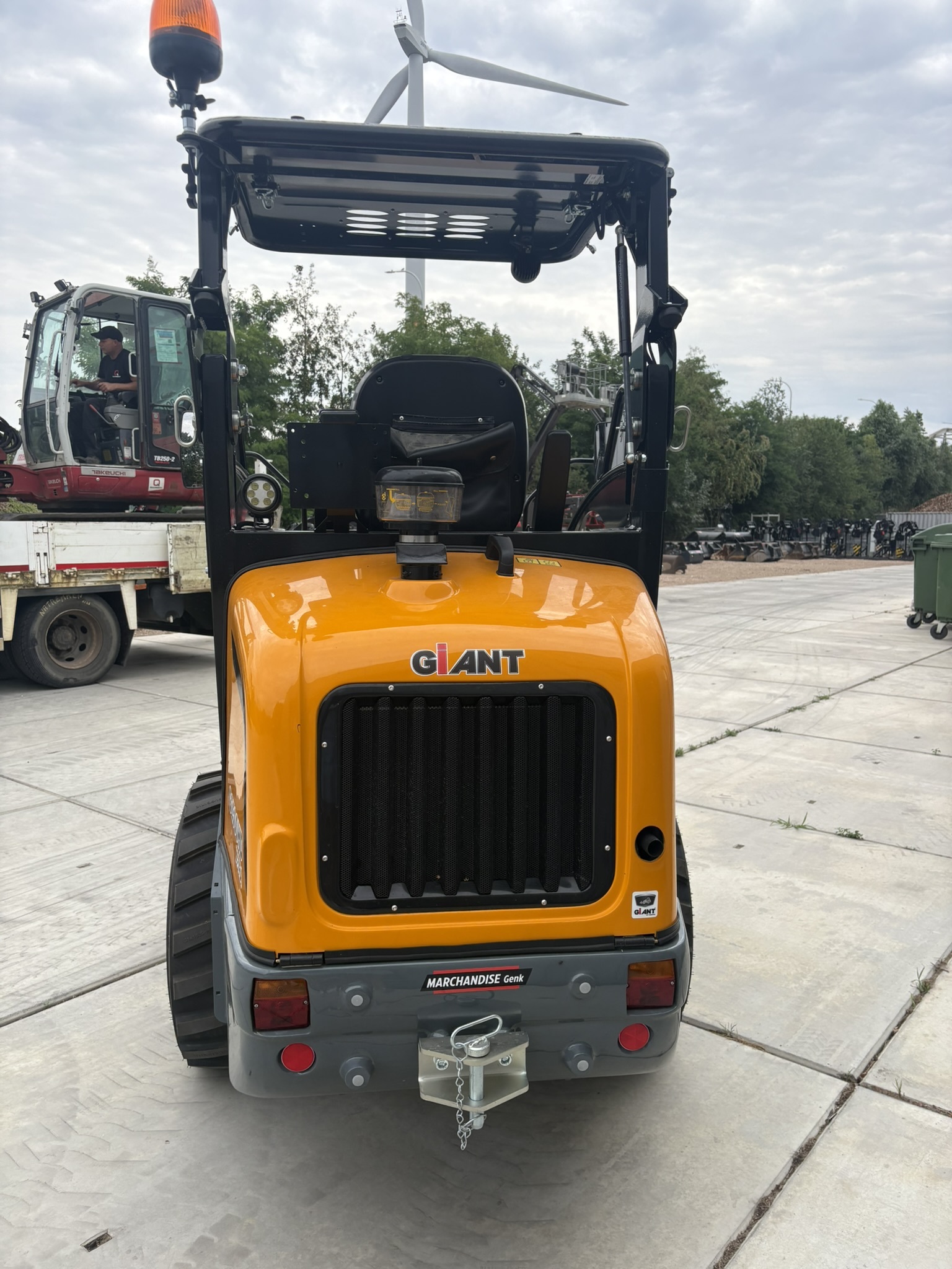 Giant G2500 XTRA HD 20435 3