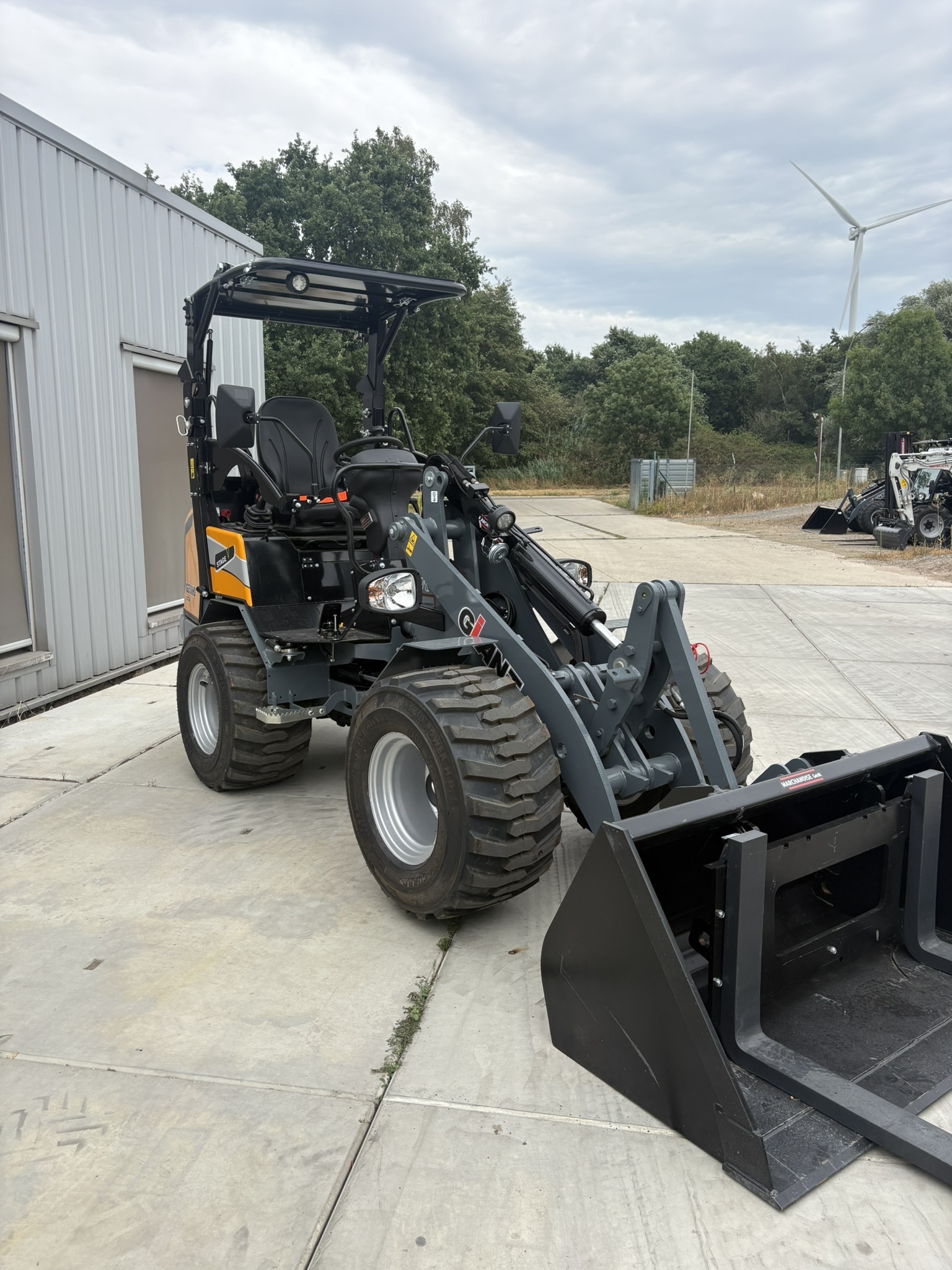Giant G2500 XTRA HD 20435 6