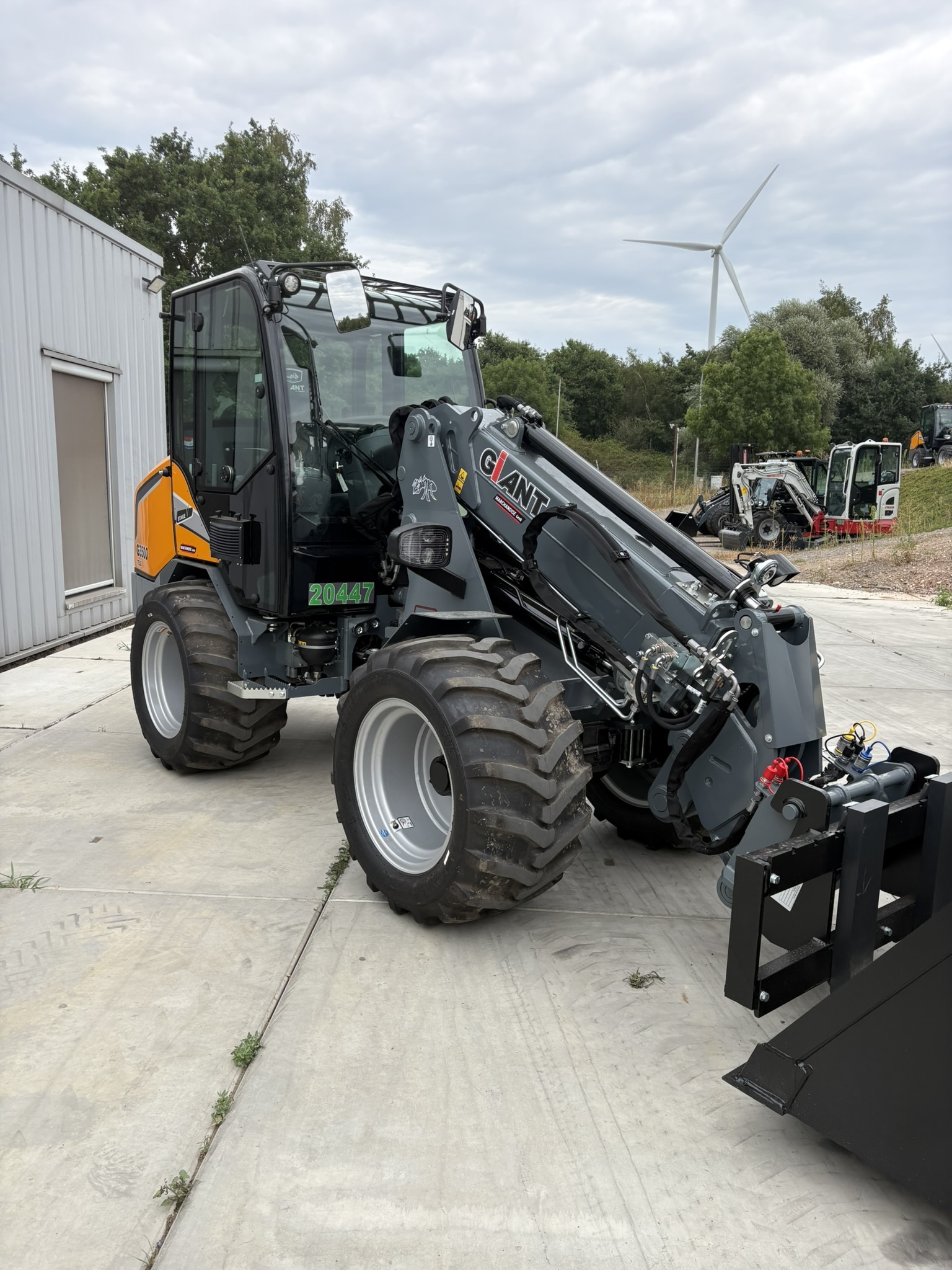 Giant G3500 TELE 20449 5