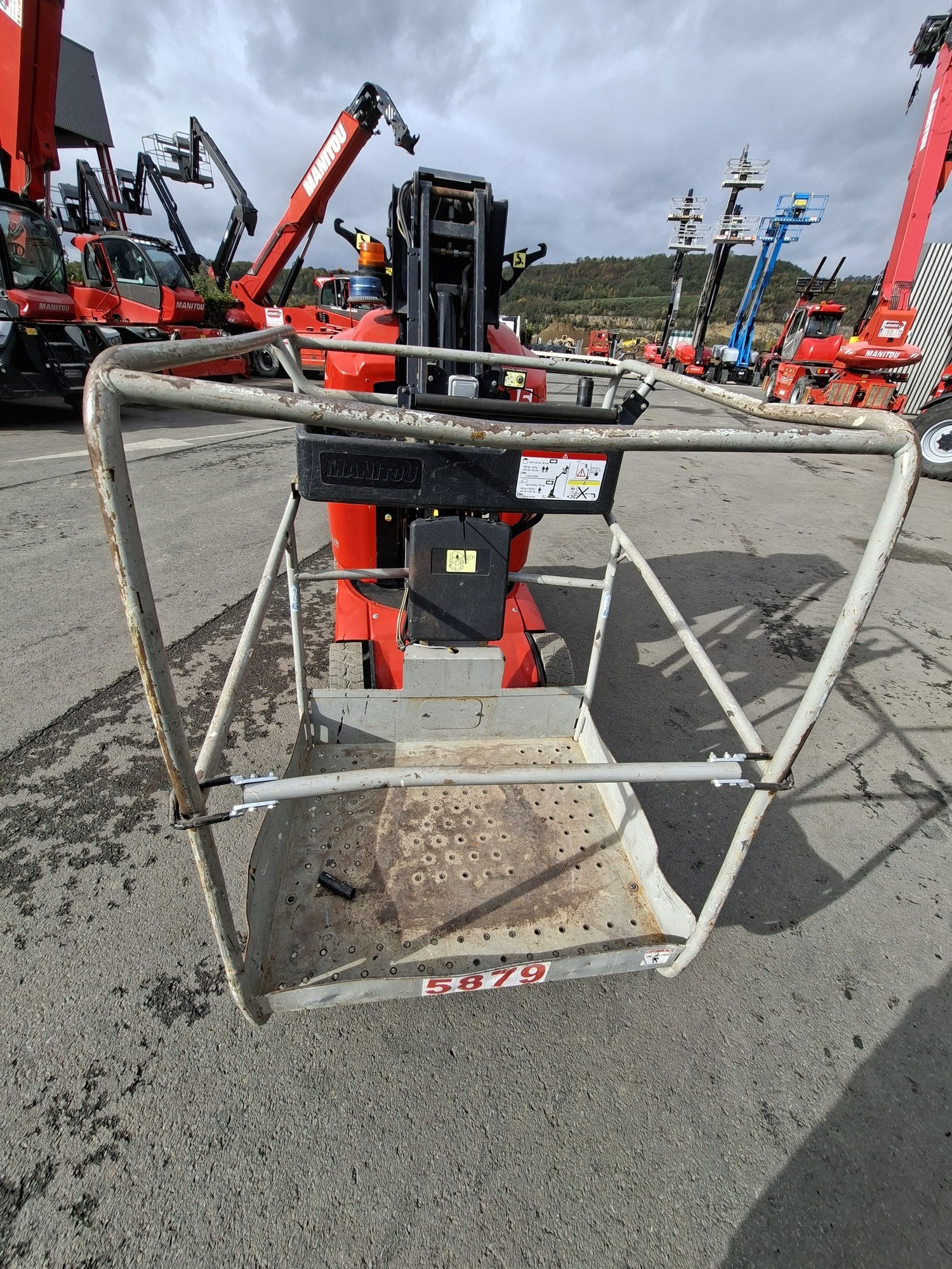 Manitou 100 VJR 5879 5