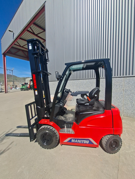 Manitou ME 425 Lift 14614 2