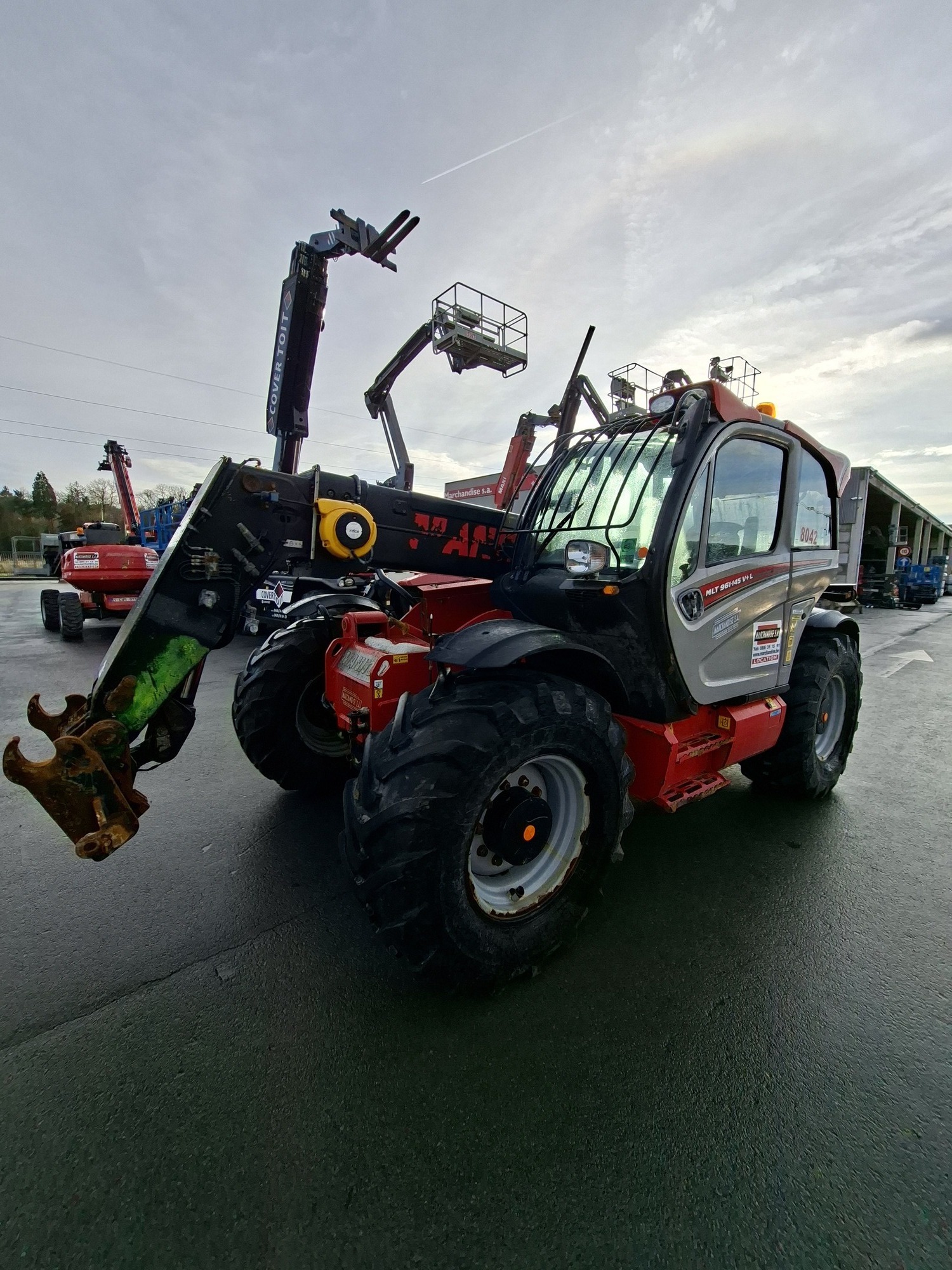 Manitou MLT 961 8042 12