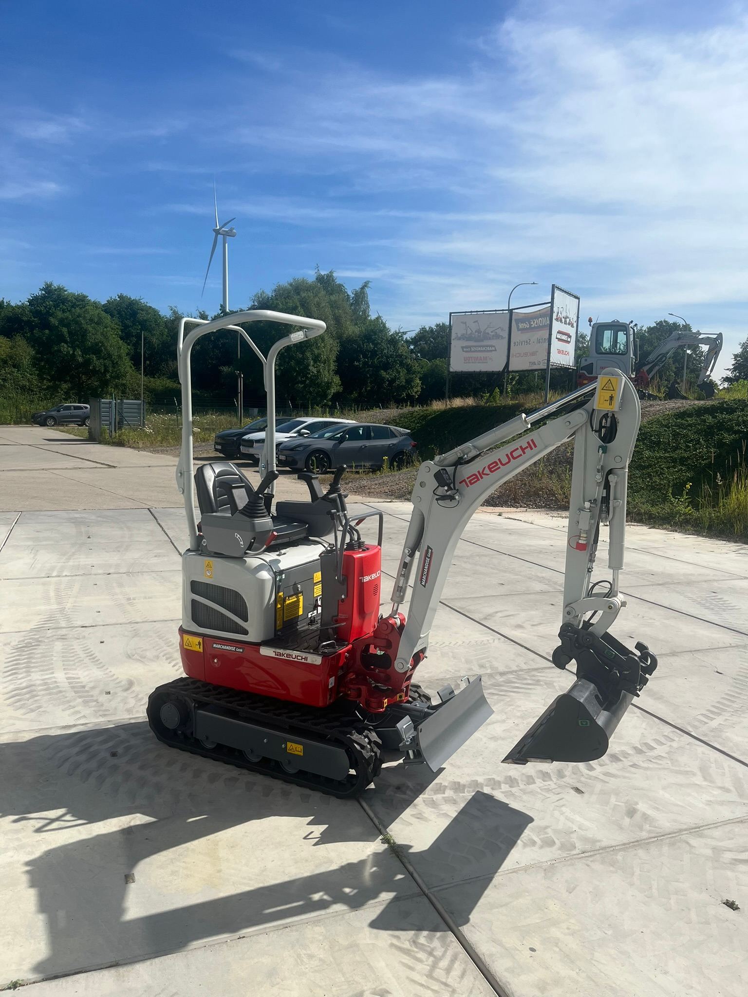Takeuchi TB210 R 14557 1