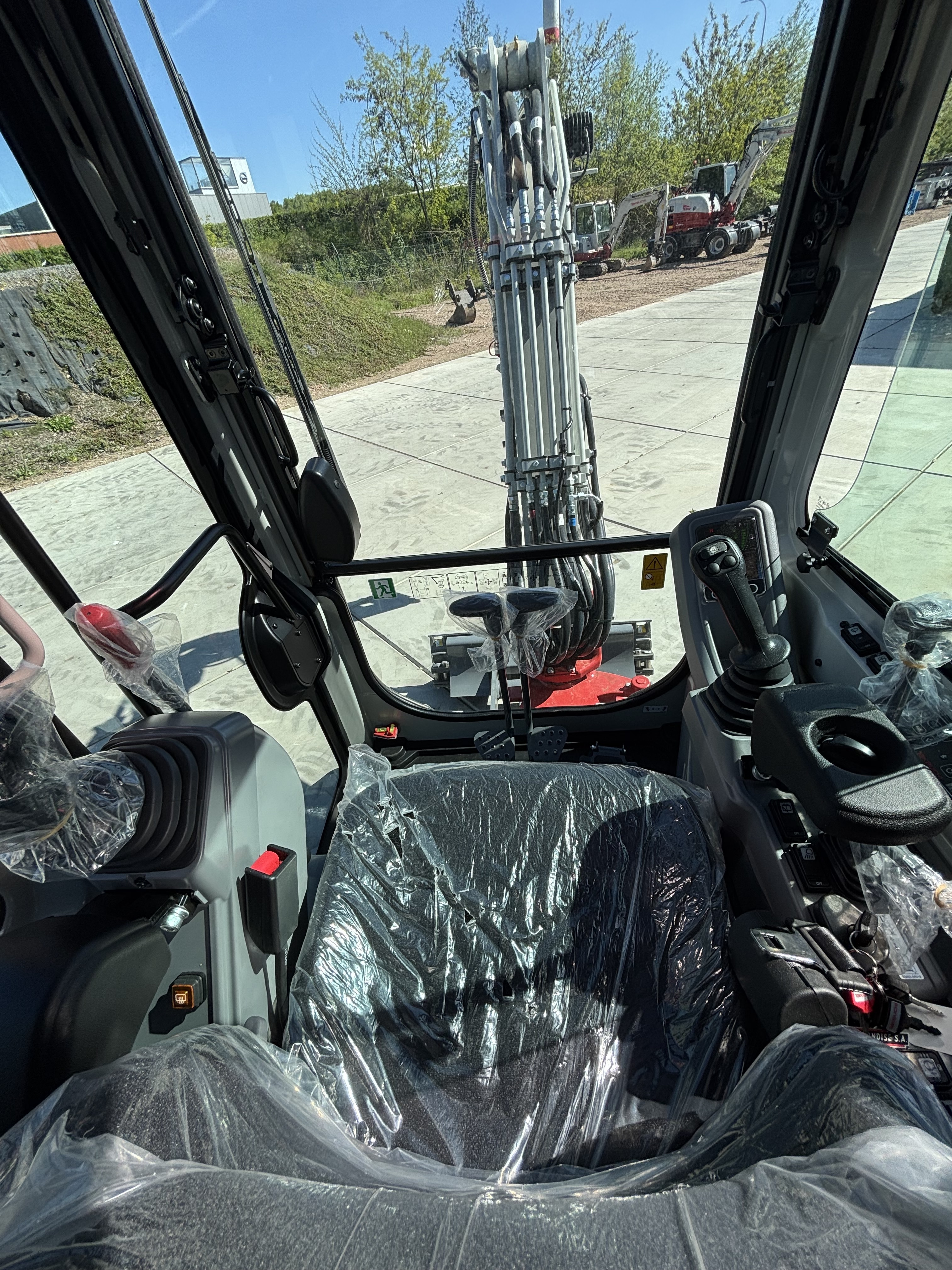 Takeuchi TB225 14562 4