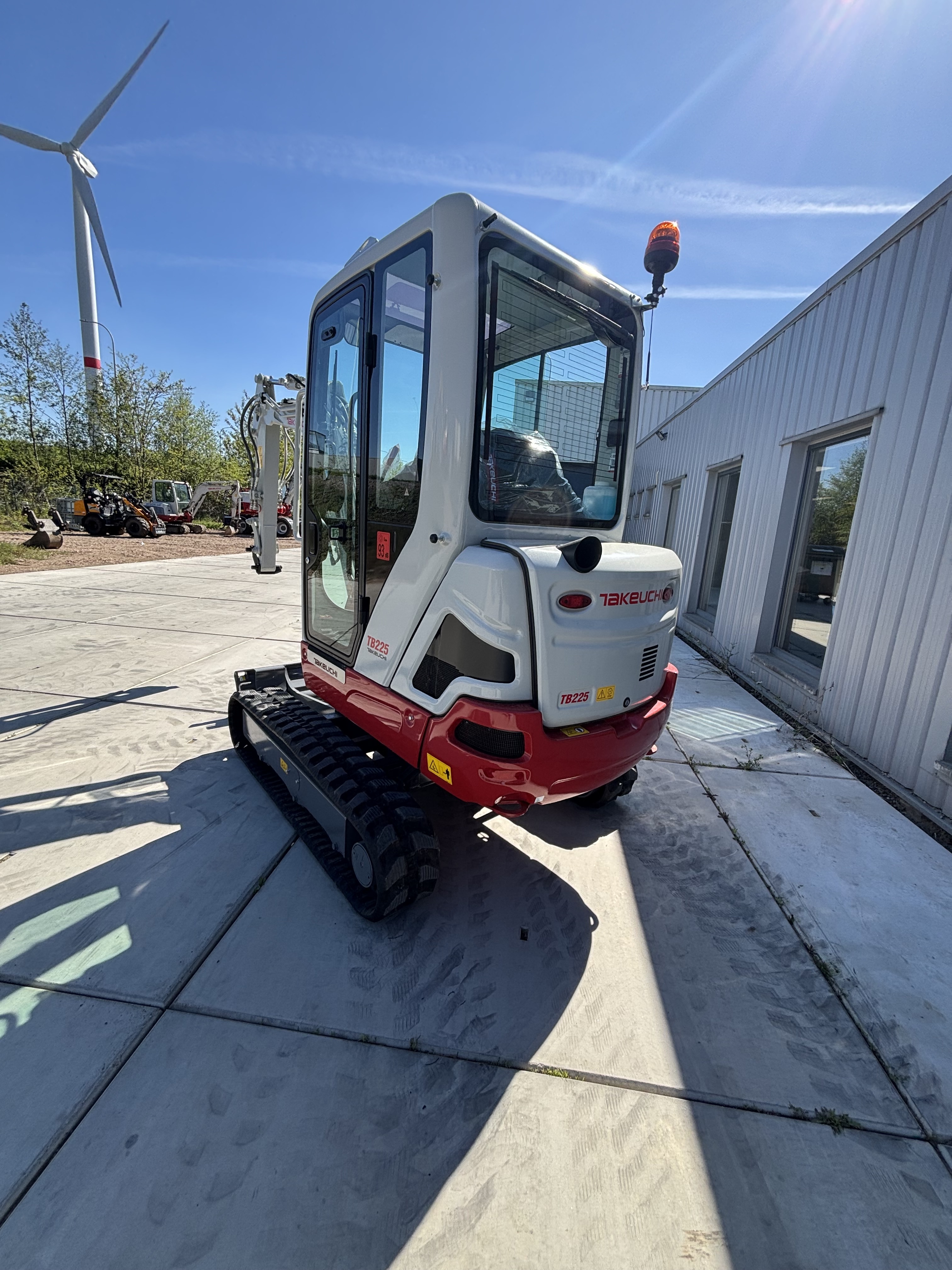 Takeuchi TB225 14562 5