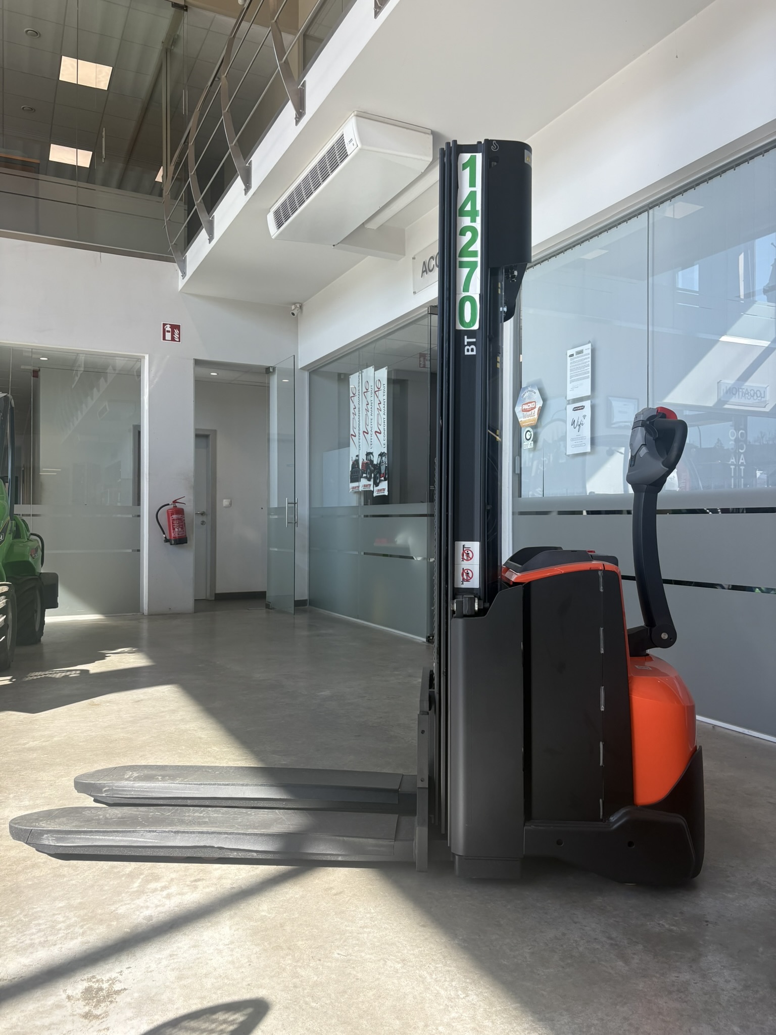 Toyota SWE120 14270 4