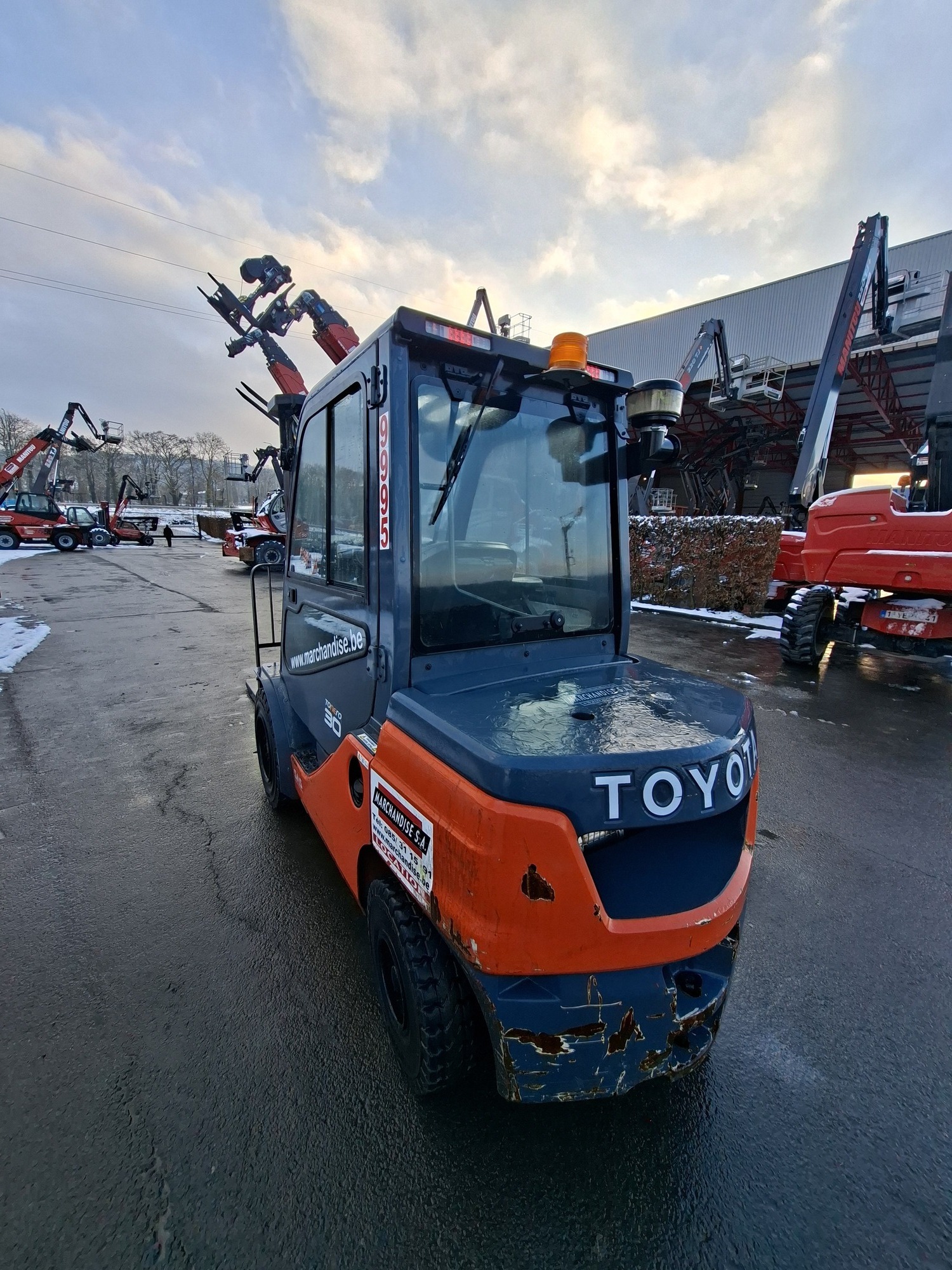 Toyota Tonero 3 T 9995 4