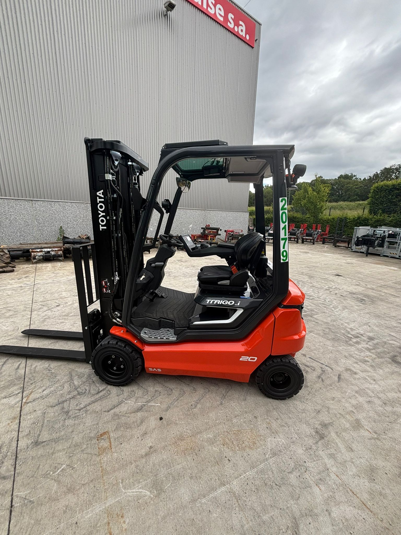 Toyota Traigo 2 T 20179 5