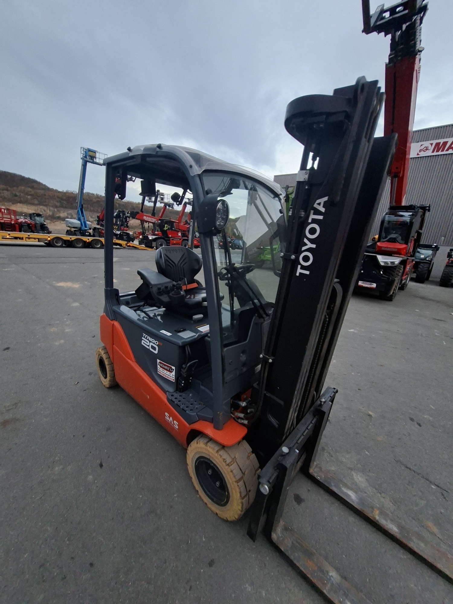 Toyota Traigo 2 T 9639 7