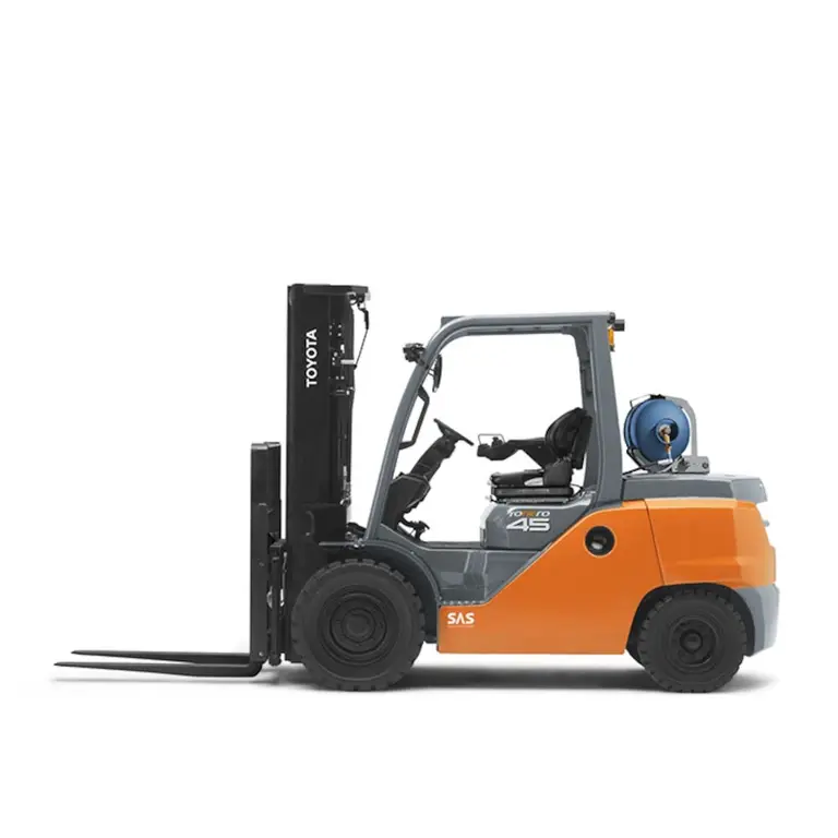 Toyota Tonero à gaz 4 tonnes 1